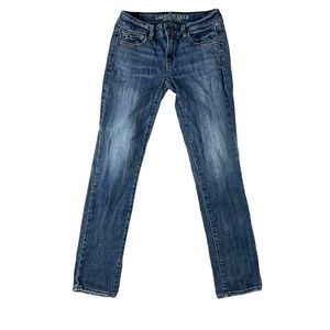 American Eagle Skinny Court Jeans in Medium Wash Size 2